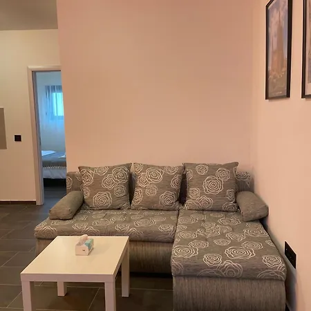 Joy Zemun,beograd Zemun